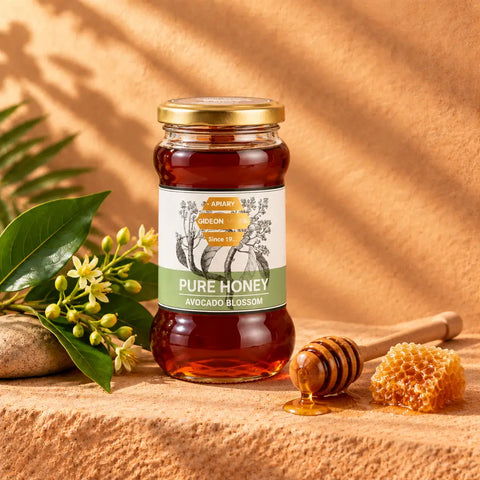 Pure honey from avocado blossoms: 100% natural
