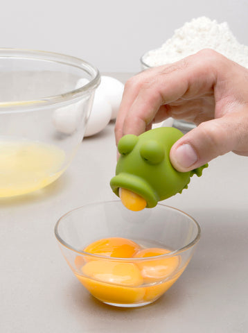 YOLKFROG egg yolk separator