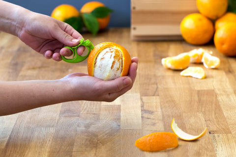 Zesty fruit peeler