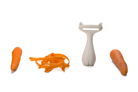 CatPeeler – The vegetable peeler with a twist!